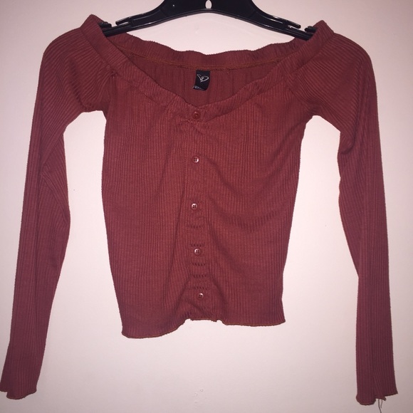 Windsor Tops - Windsor Off The Shoulder Shirt